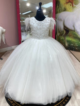 Load image into Gallery viewer, Sheena👗 Ivory
