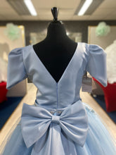 Load image into Gallery viewer, Jane👗 14-15 years
