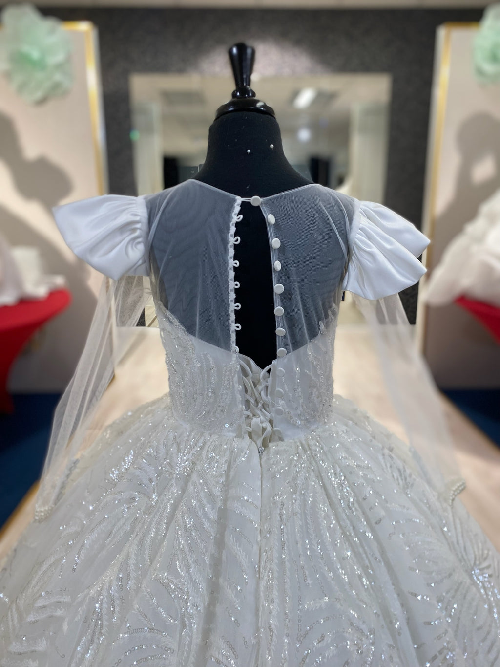 Enya👗 Ivory / 11-12 years