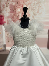 Load image into Gallery viewer, Christening Dress (3-6 months)
