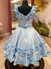 Load image into Gallery viewer, Blossom👗 Lt.Blue / 13-14 Years
