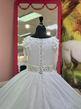 Load image into Gallery viewer, Athena👗 White / 9-10 years
