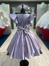 Load image into Gallery viewer, Lilac👗 12-13 Years (bigger waist)
