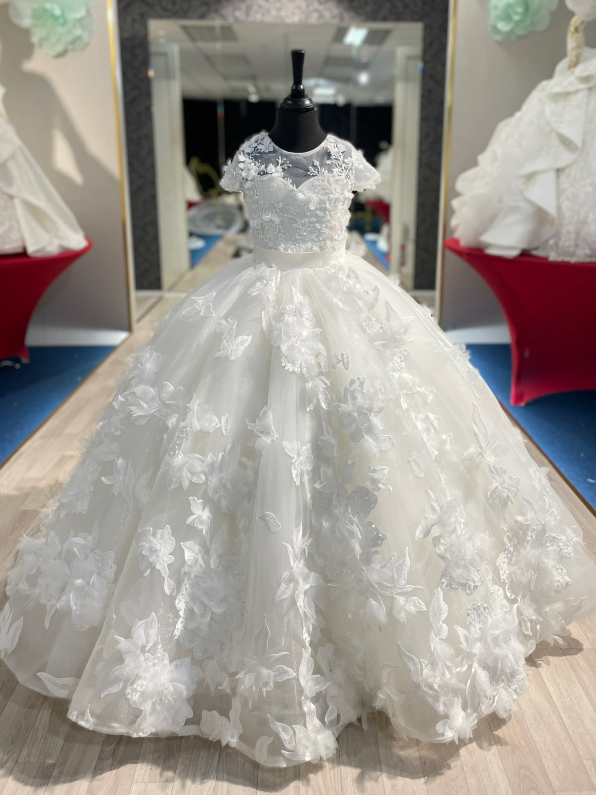 Cameron👗OPC / Ivory / S34