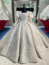Load image into Gallery viewer, Anastasia👗Blush / OFK

