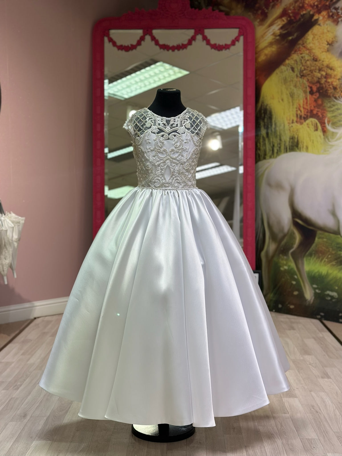 Mia👗 White / 8-9 Years