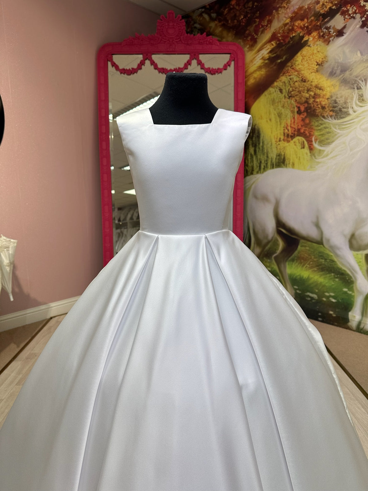 Chantelle👗 White / 8-9 Years