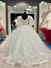 Load image into Gallery viewer, Roza👗 White / 11-12 Years
