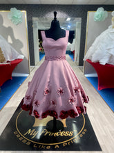 Load image into Gallery viewer, Petal👗 13-14 years
