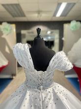 Load image into Gallery viewer, Chelsea👗 White / 8-10 Years

