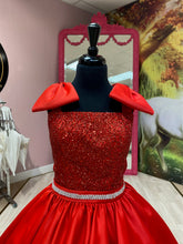 Load image into Gallery viewer, Claudia👗 Red / 11-12 Years
