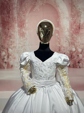 Load image into Gallery viewer, Susan👗 White / 10-11 Years
