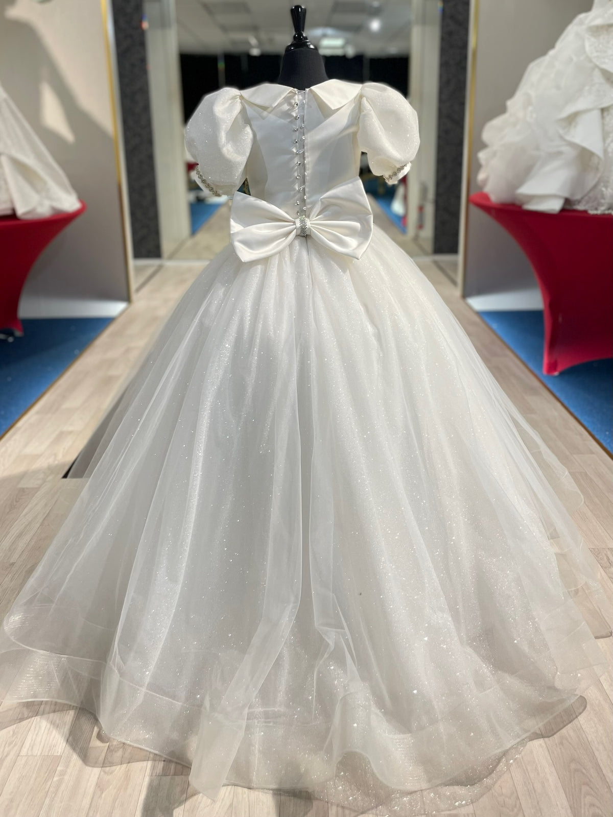 Simone👗OPS / Ivory / S36