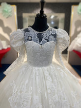 Load image into Gallery viewer, Joy👗 Ivory / 11-12 years
