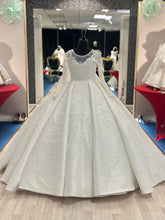 Load image into Gallery viewer, Angel👗 White / 9-10 Years
