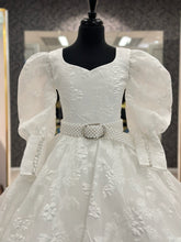 Load image into Gallery viewer, Roza👗 White / 11-12 Years
