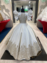 Load image into Gallery viewer, Summer-Rose👗 Ivory / 11-12 years

