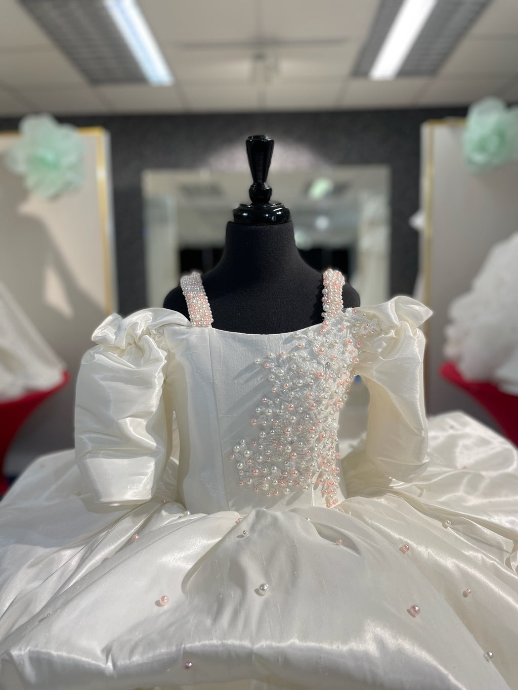 Rosallia👗 Raw Silk / OFK / 9-10 years