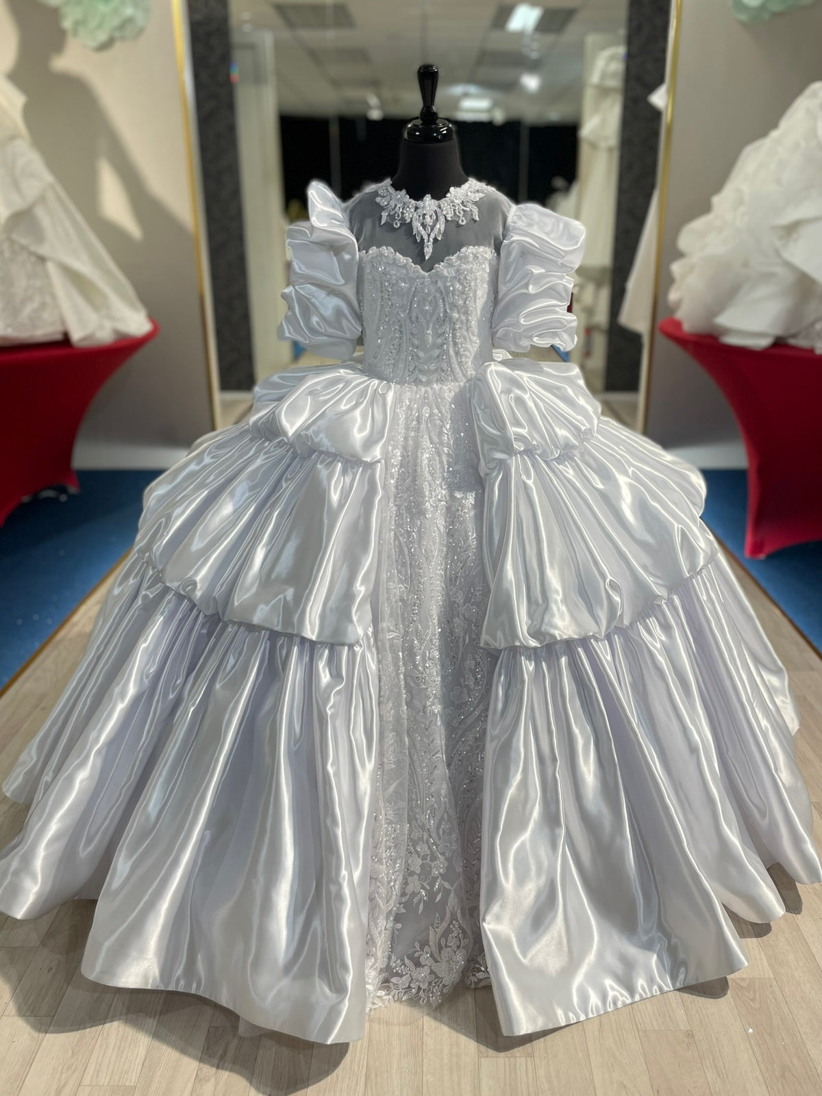 Luna👗 OFK / White / 9-10 years