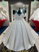 Load image into Gallery viewer, Zoey👗 Ivory / OFK / 7-8 years
