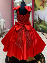 Load image into Gallery viewer, Claudia👗 Red / 11-12 Years
