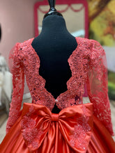 Load image into Gallery viewer, Ida👗 Coral / 12-13 Years
