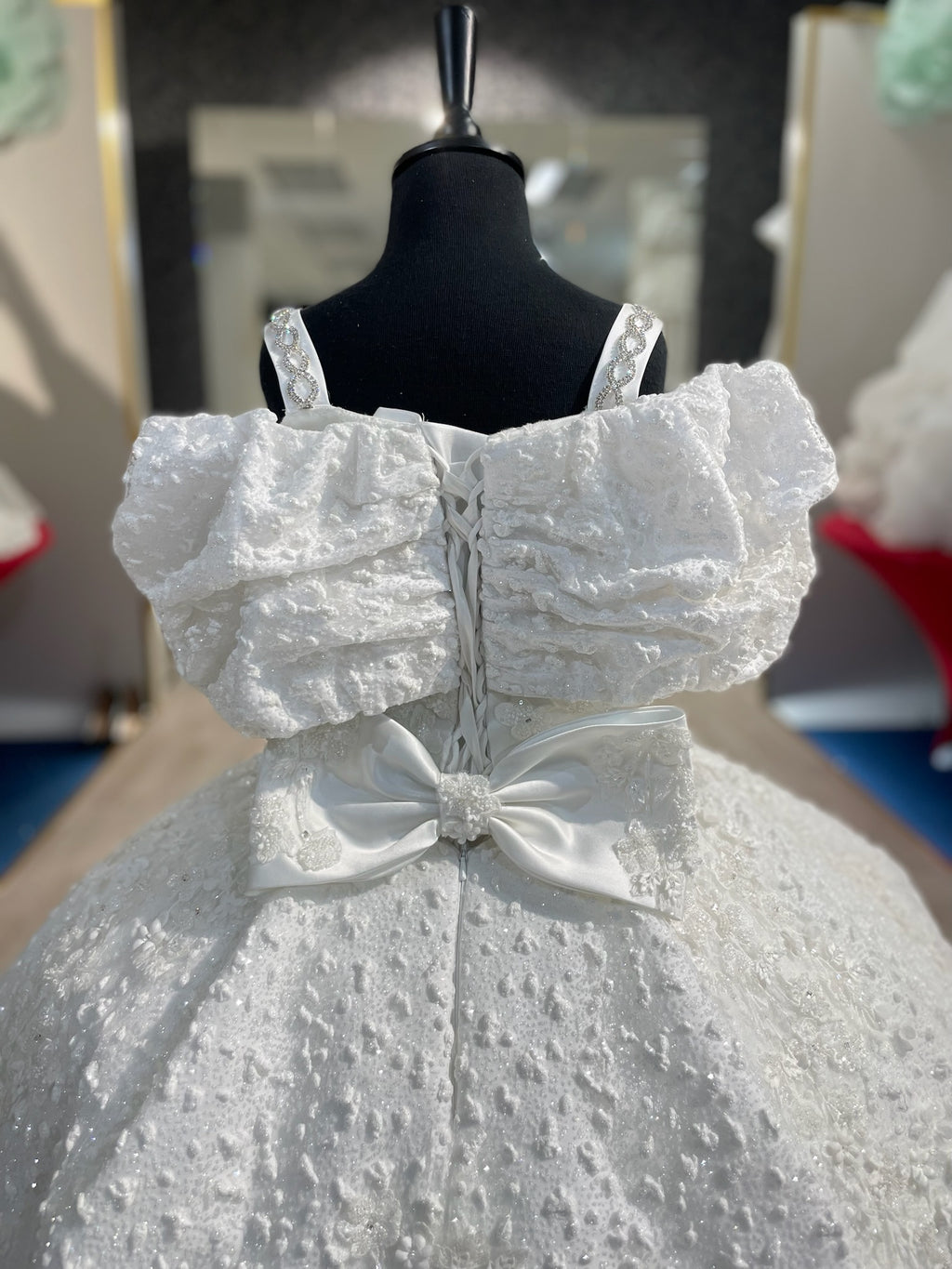 Camilla👗 Off-White / 10-12 Years