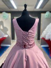 Load image into Gallery viewer, Petal👗 13-14 years
