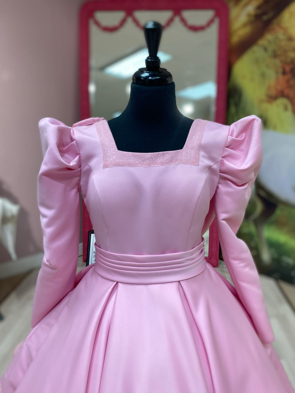 Niamh👗 Pink / 13-14 Years