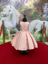 Load image into Gallery viewer, “DOLLY” Dress (4-5 yrs)
