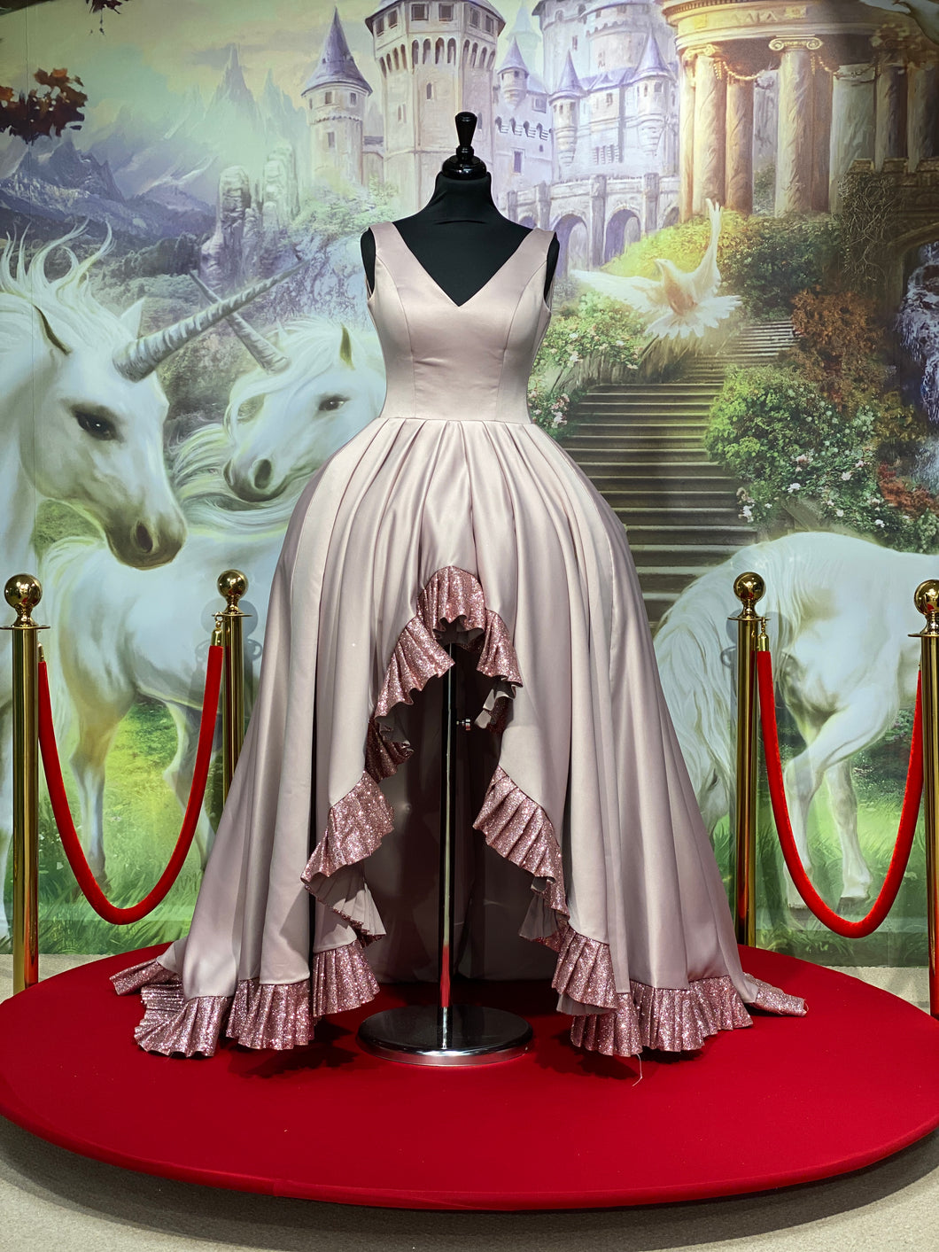 Dress (Size 42)